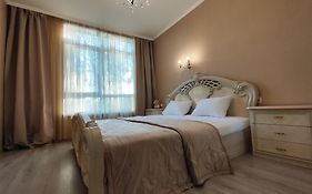 Двокімнатна , Троєщина, район 2, ТЦ район